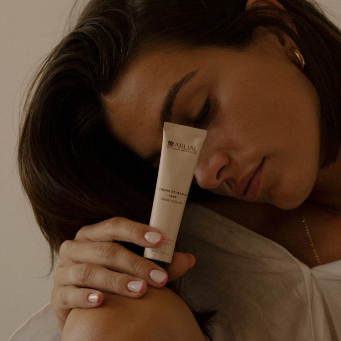 ARUAL CREMA DE MANOS FRAGANCIA CLASICA 30 GR