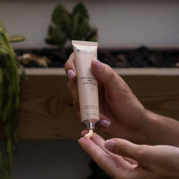 ARUAL CREMA DE MANOS FRAGANCIA TE VERDE 30 GR