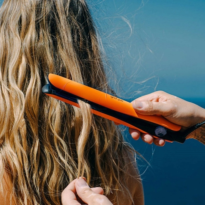 GHD GOLD PROFESSIONAL ADVANCED STYLER APRICOT CRUSH COLOR CRUSH COLLECTION GHD GOLD PROFESSIONAL ADVANCED STYLER APRICOT CRUSH COLOR CRUSH COLLECTION