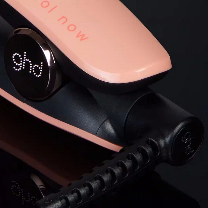 GHD GOLD PROFESSIONAL ADVANCED STYLER TAKE CONTROL NOW 2023