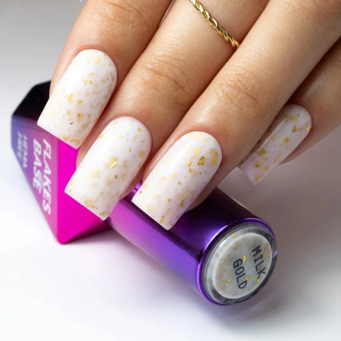 MOLLYLAC RUBBER BASE FLAKES HEMA FREE 10G. MILK GOLD