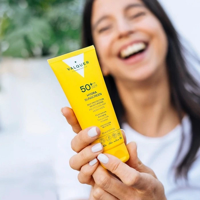 VALQUER CREMA FACIAL HYDRA SUNSCREEN SPF 50+  360º HIDRATANTE Y ANTIEDAD