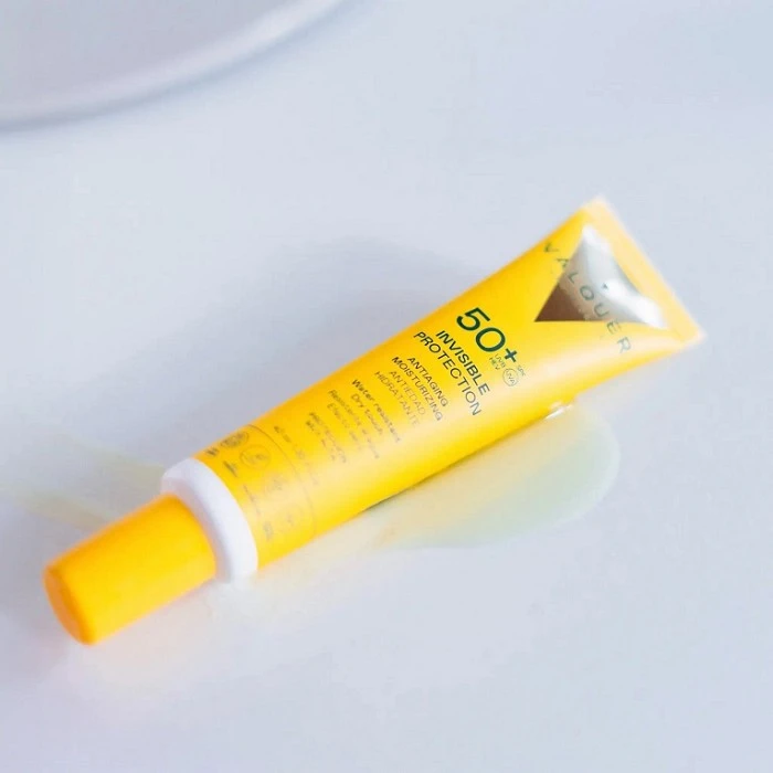 VALQUER SERUM FACIAL INVISIBLE PROTECTION SPF 50+ ANTIEDAD E HIDRATANTE